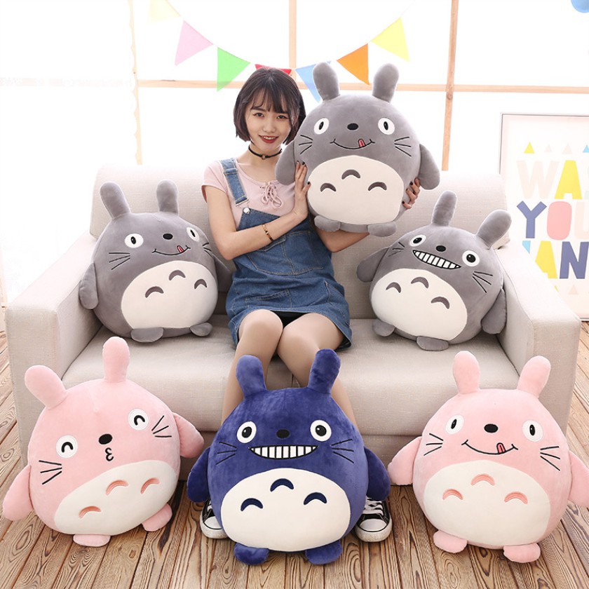 Bantal Boneka Plush Desain Totoro Emoji Lucu Bahan Katun Bantal Boneka Plush Desain Totoro Emoji Lucu Bahan Katun