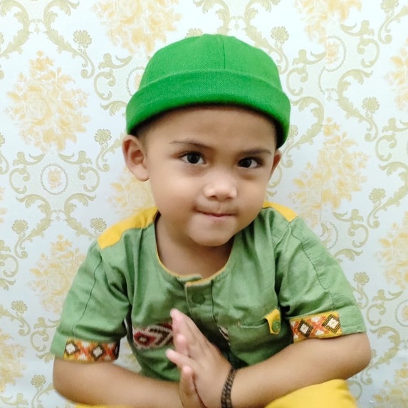 PECI MIKI HAT ANAK KALIGRAFI ALLAHUAKBAR COD MUSLIM PRIA KEREN ANAK LAKI LAKI KEKINIAN MIKIHAT HIJRAH ORIGINAL COWOK PECI GAUL ISLAMI AKSESORIS SOLAT TERBARU TERLARIS MIKICAP POLOS CUSTOM GROSIR BAHAN DAIMARU PREMIUM KOPIAH