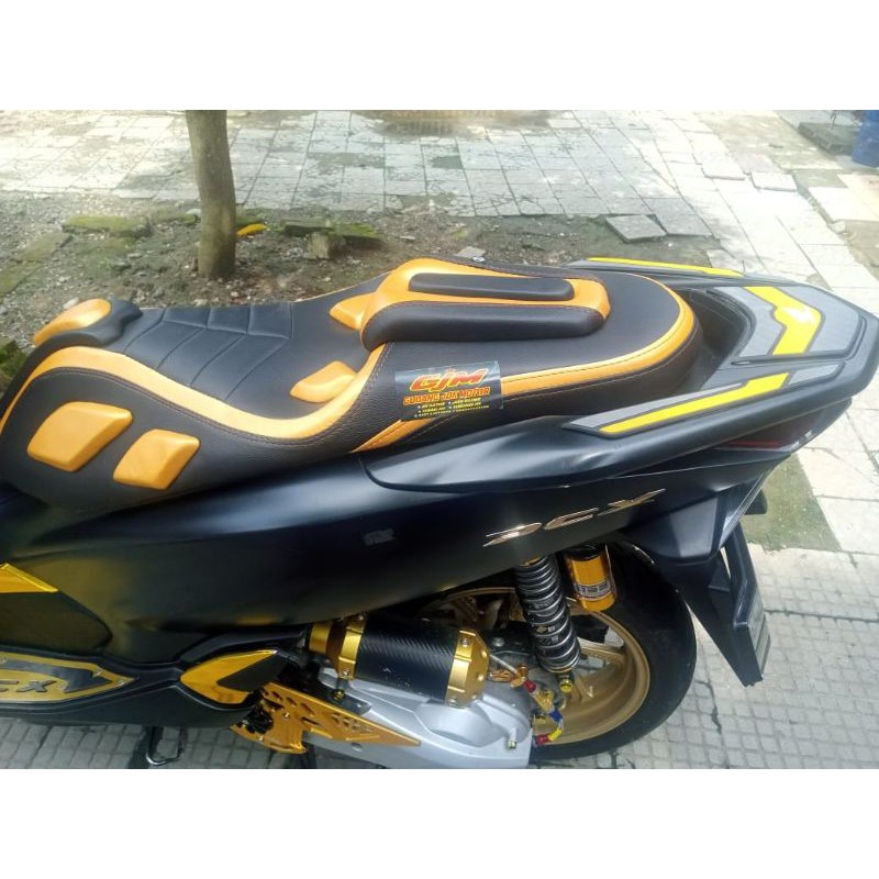 Jok predator PCX 2020 warna gold- jok modif PCX 2020 - Jok pcx custom gold
