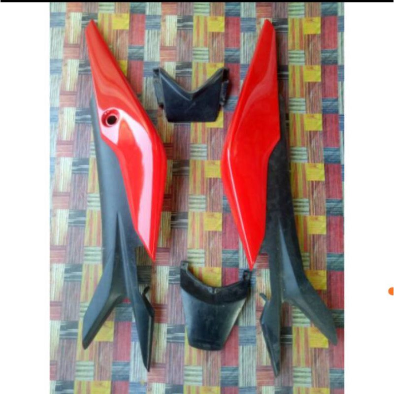 Body belakang cbr 150r cbr 150fi cbu thailand mata satu