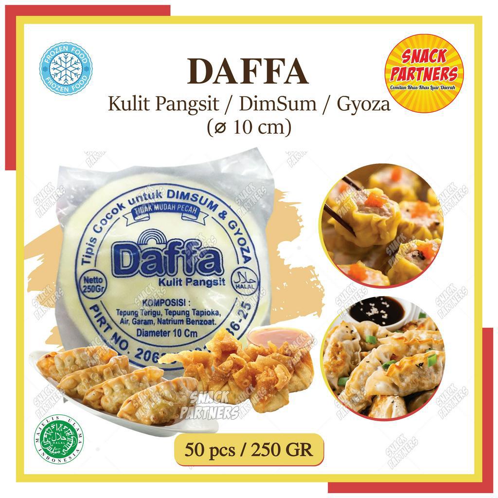 

DAFFA Kulit Dimsum ± 50 PCS / 250 GR / Diameter 10 cm - FROZEN FOOD - Kulit Tipis Pangsit, Gyoza, Siomay Deep Fry / Goreng, Kukus / Steam Daging Ayam Udang Seafood