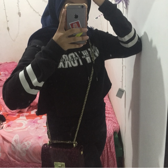 jaket hoodie hnm devided ori preloved