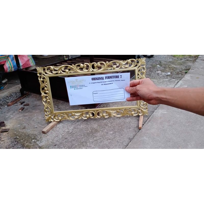 cermin hias kaca bevel, figura cermin ukir jati Jepara, kaca cermin jati Jepara terbaru