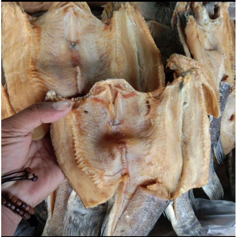 

IKAN ASIN GABUS KALIMANTAN SUPER 500gr