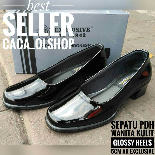 Exclusive Sepatu PDH Pantofel Dinas Wanita Kulit Hitam Glossy Heels 5cm Merk AR 0814