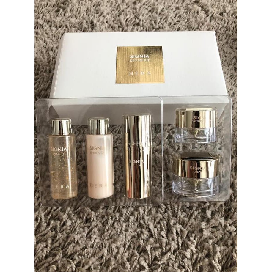 Hera SIGNIA Deluxe Kit (Gold Premium Collection for Tightening bright)