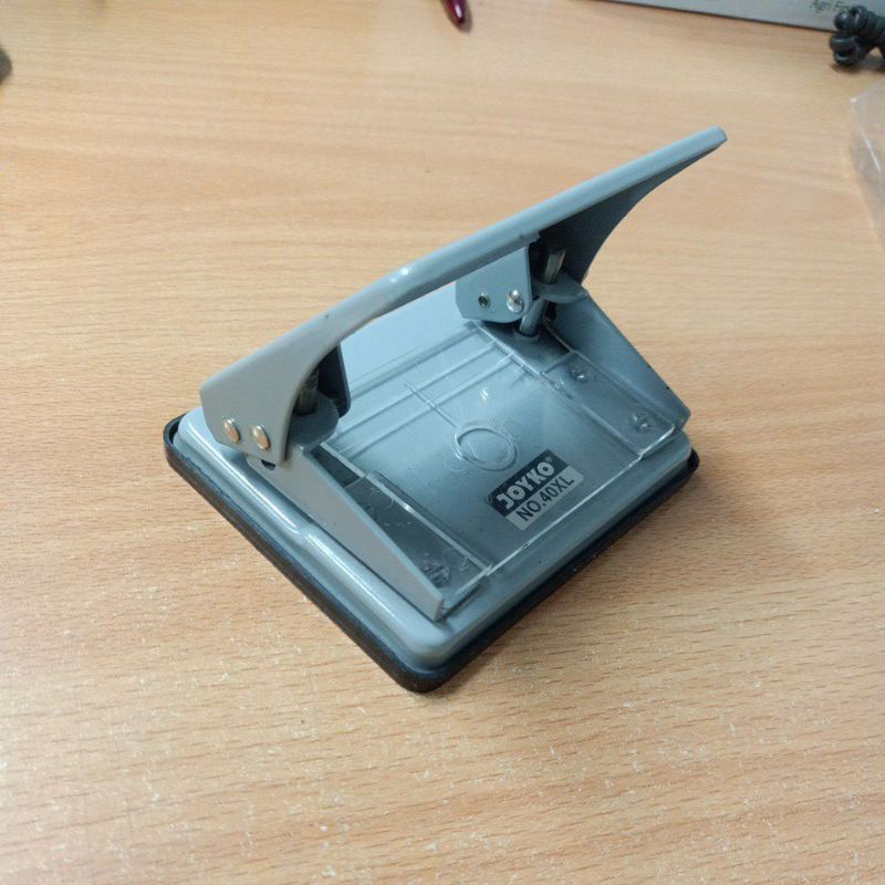 

Perforator joyko No.40XL /pembolong kertas