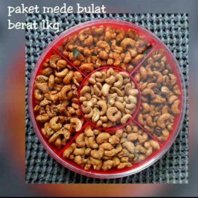 

kacang mede tray