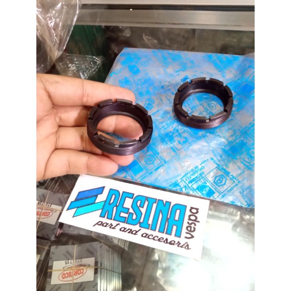 rumah seal sil roda belakang Vespa super 66-70