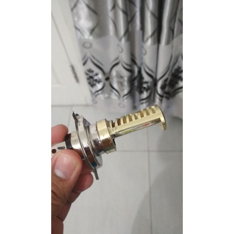 Lampu H4 Led 3 Warna. Lampu Motor/Mobil H4 H 4