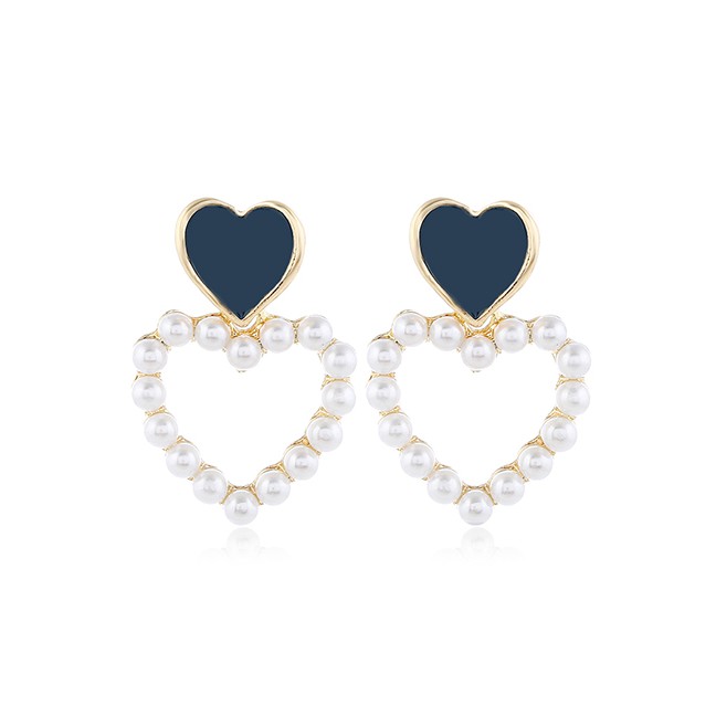 LRC Anting Tusuk Fashion Contrasting Oil Drop Heart Stud Earrings With Pearls A60561