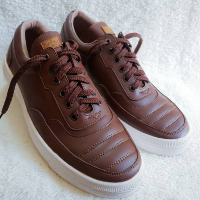 Sepatu casual bee prince 0022