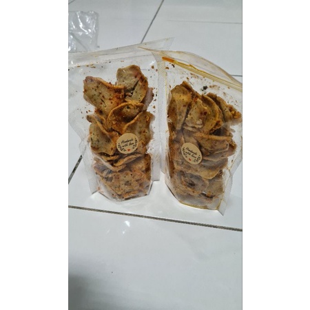 

cemilan basreng dan keripik lumpia
