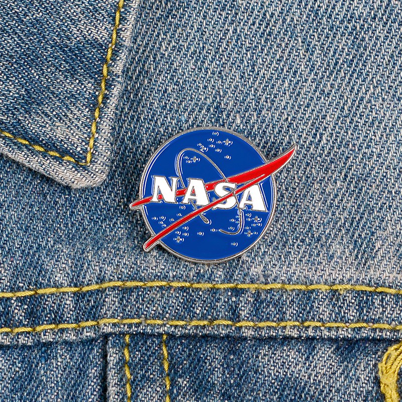 Nasa Bros Pin Enamel Bentuk Astronot Luar Angkasa Untuk Jaket