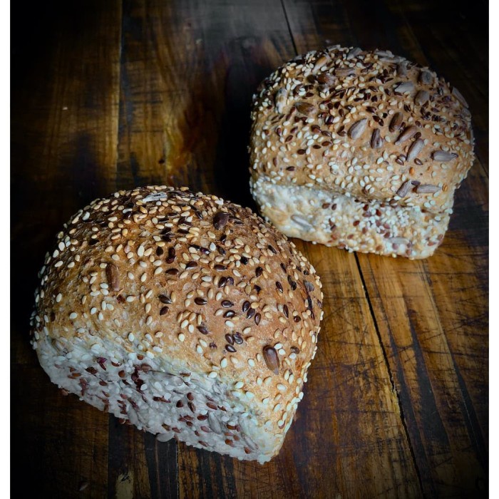 

ORGANIC BREAD - ROTI ORGANIK - Whole Utuh
