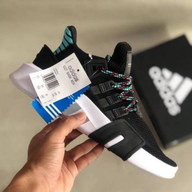 Sepatu Adidas eqt bask adv core