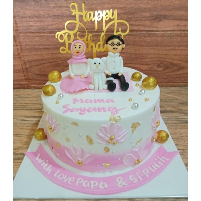 

15 cm 2 Layer Custom 3d (2) & Topper