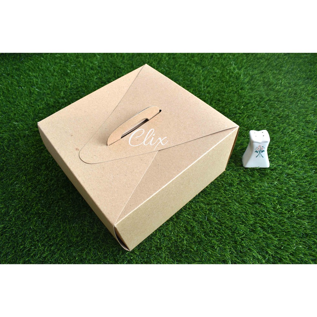 

Box Cake / Tart Handle 350gsm Kraft (1pak isi 5 pcs)