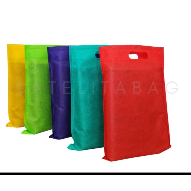 

isi 12pcs Tas Spunbond Handle / Goodie Bag / Tas Kain Polos