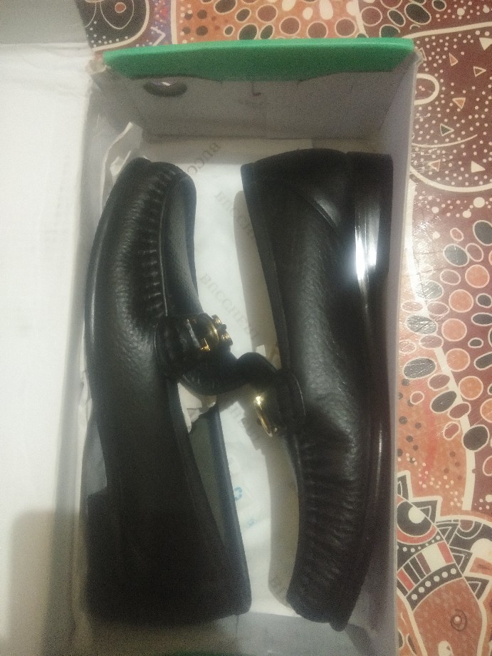 Buccheri Persia Moccasin Wanita Black