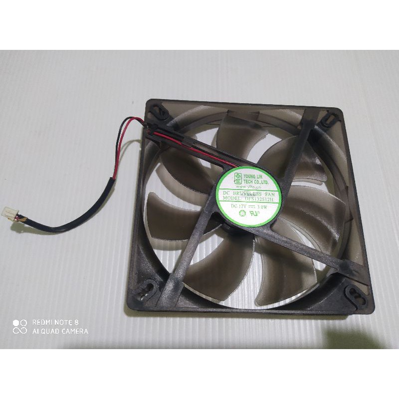 FAN 13.5CM YOUNG LIN TECH CO. DFS132512H DC. 12V 3.0W