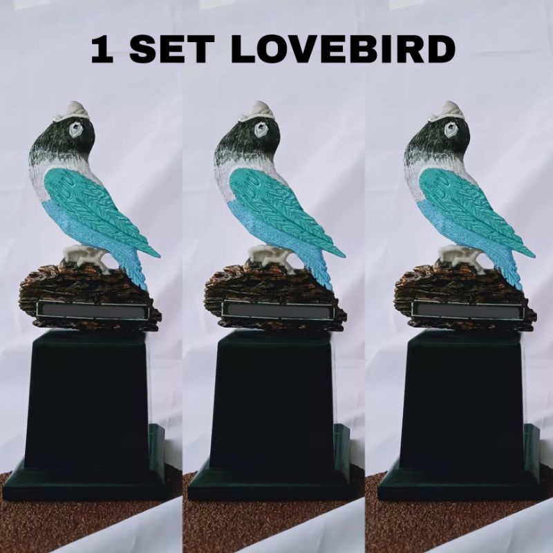 1 SET Piala Trophy Burung Lovebird Biru