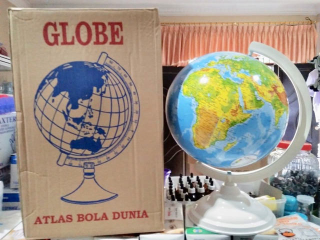 Globe 30 cm / Atlas Bola Dunia / Peraga Pendidikan