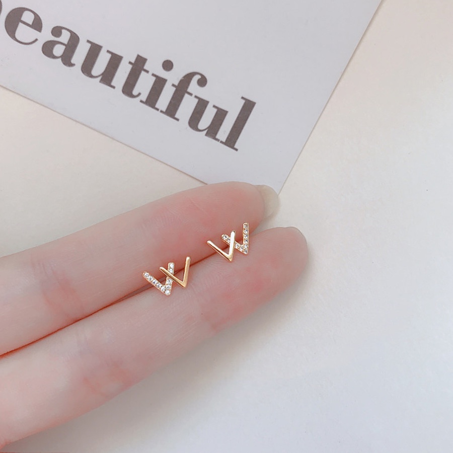 Creative Personality Letter W Gold Silver Titanium Steel Earrings Women Fashion Jewelry Crystal Diamond Stud Earring