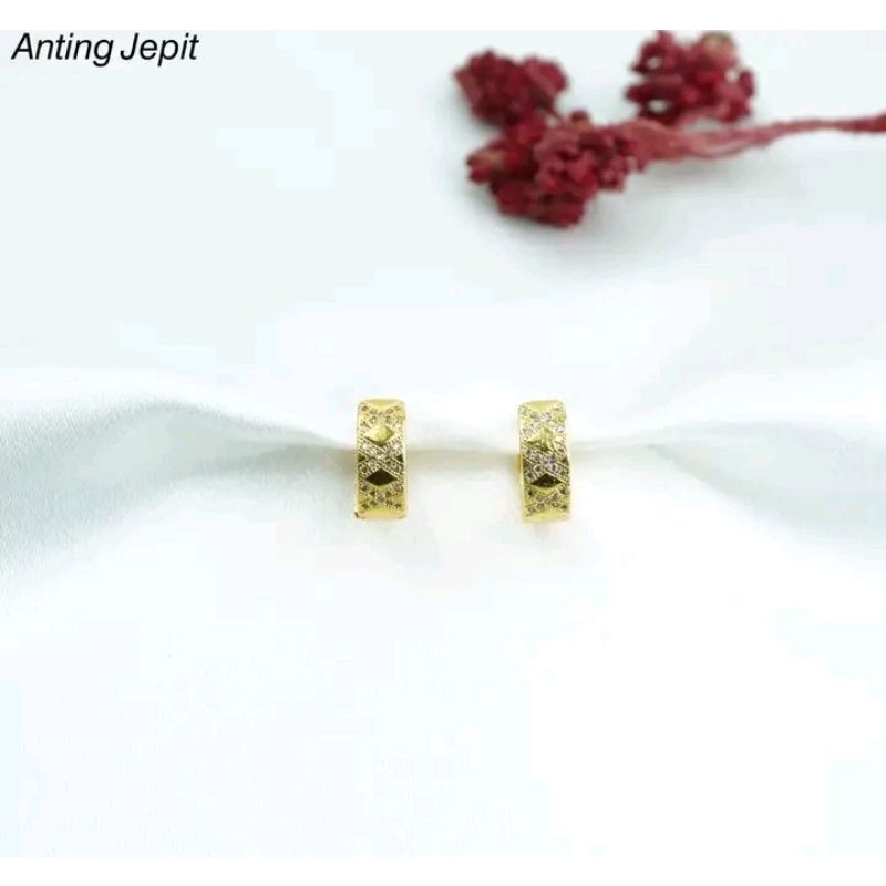 anting-anting cetak warna mas gold