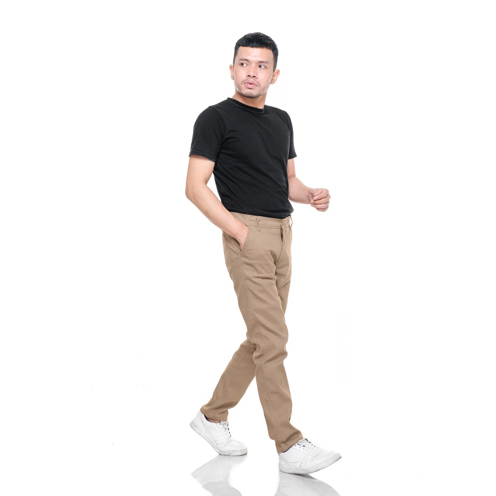 Dottore Mocca | Celana Panjang Chino Hitam Pria Cowok Basic Chino Pants | FORIND x Giant Flames