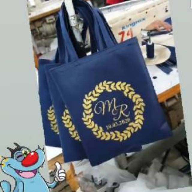 Tote bag design custom 20 x 25 cm / tas kosmetik