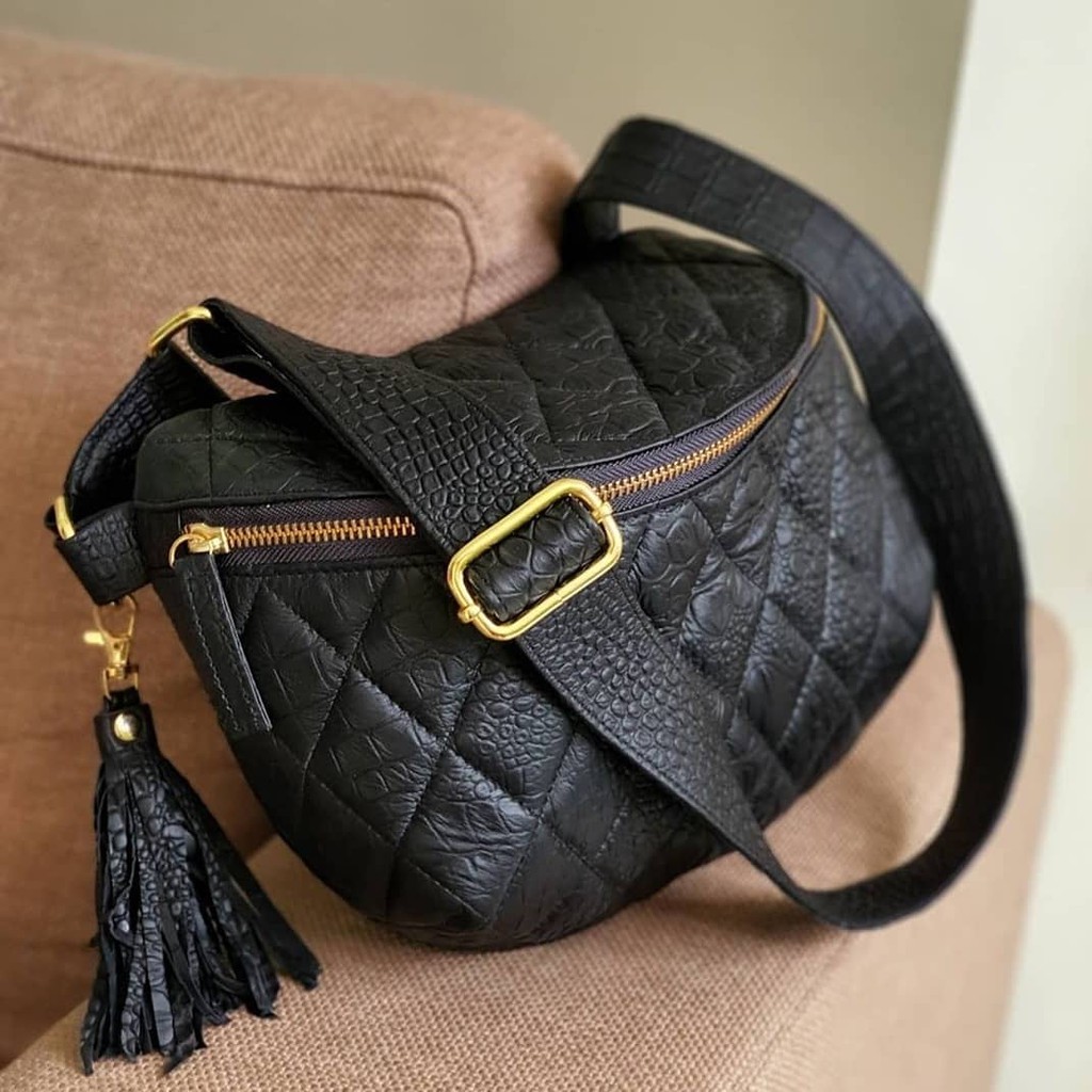Tas Kulit Wanita Chanel Hitam