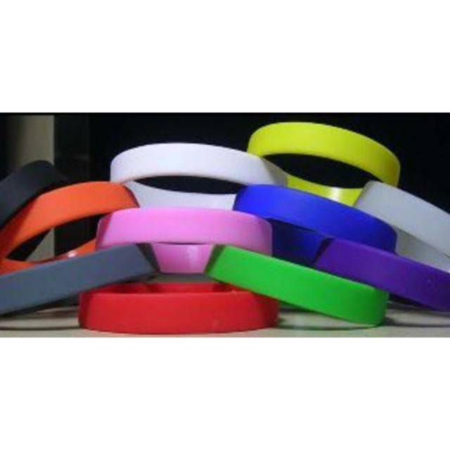 Gelang karet polos bisa request beberapa warna