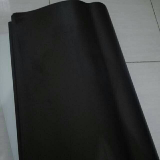 10 lbr KERTAS POLOS HITAM DOFF SATU SISI