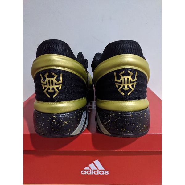 sepatu basket adidas don issue 2 championship mentality original