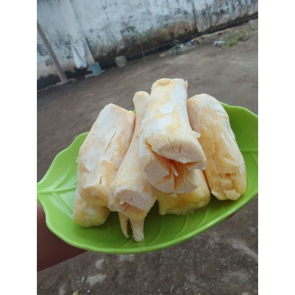 Korzaln Tape Singkong Khas Bondowoso