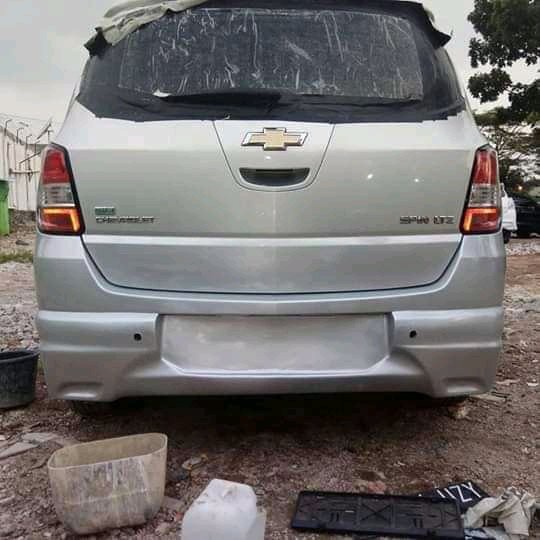 TERMURAH  SPAREPART MOBIL BODYKIT CHEVROLET SPIN -Duraflex Bodykit