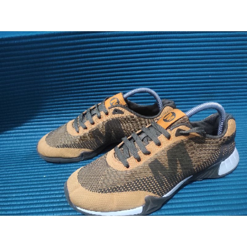 SEPATU SECOND MERREL CORRIENDER