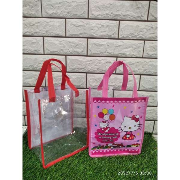 

Tas Ultah Mika / Tas Ulang Tahun Mika / Goodiebag Ultah Mika UK 20x13x25