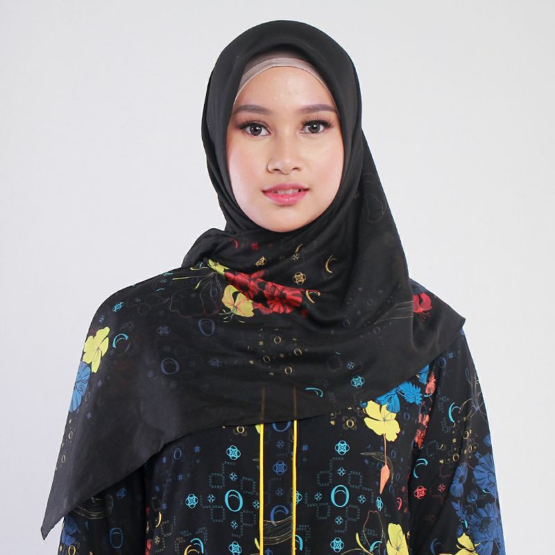ZOYA hijab motif segi empat_domica scarf_zoya pekalongan
