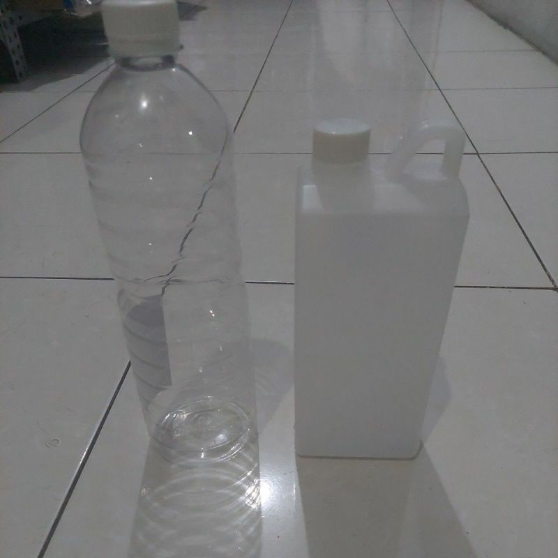Jerigen bekas 1 liter botol mika 1 liter lengkap dengan tutup
