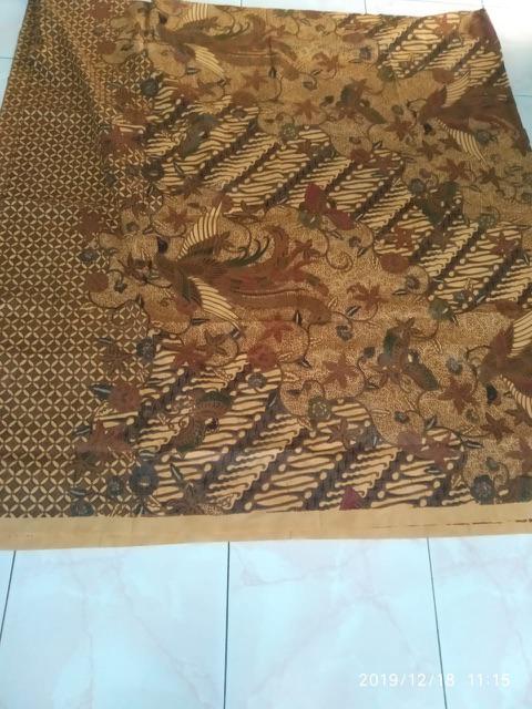 Kain Batik Solo (cabut) Motif Sogan Colet Parang Peksi
