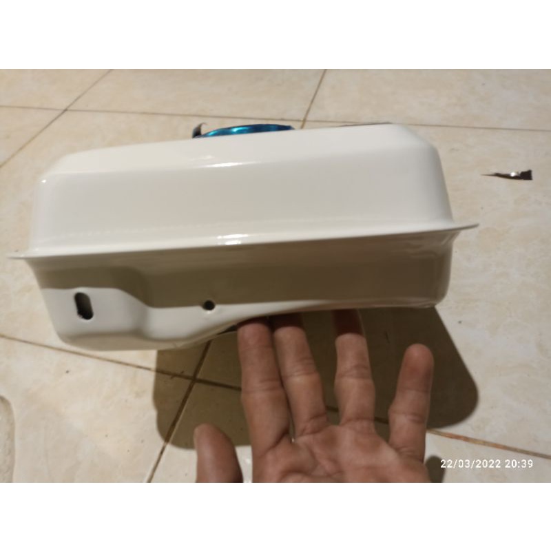 tangki mesin ketinting