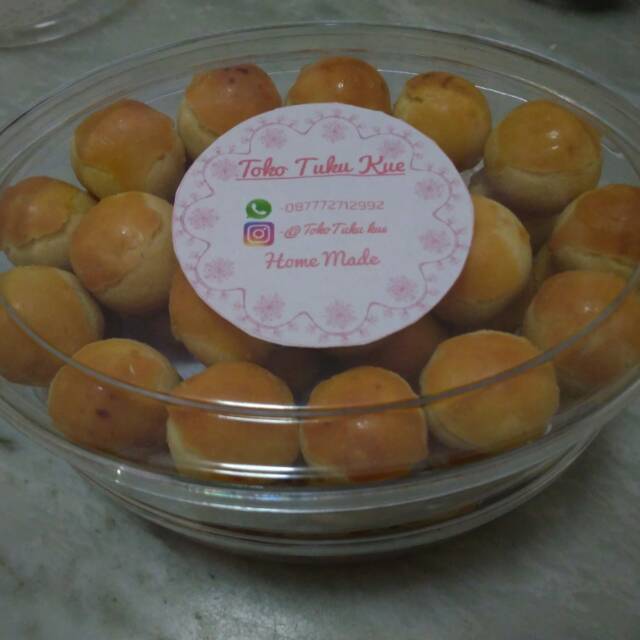 

Kue nastar Toko Tuku Kue