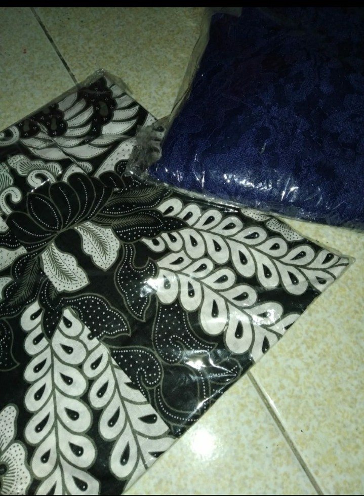 Maura Couple - Sania Ruffle Batik Couple Ori Ndoro Jowi Garansi Termurah Shopee - Kebaya Modern Guri