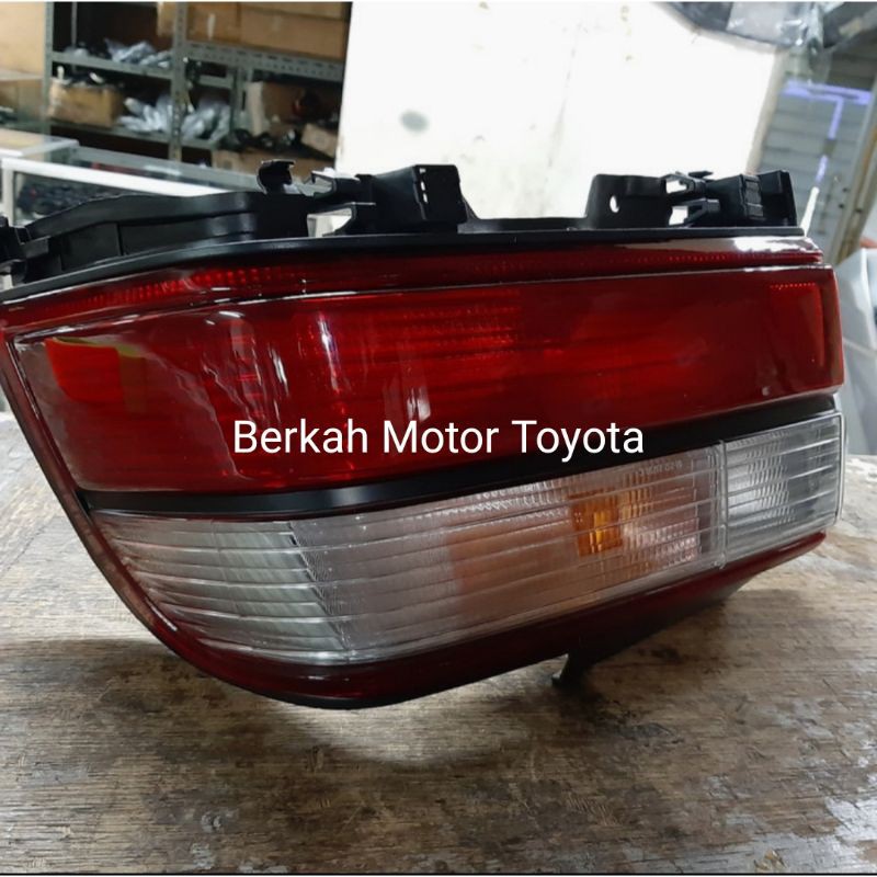 Lampu Belakang Stop Lamp Corolla Great