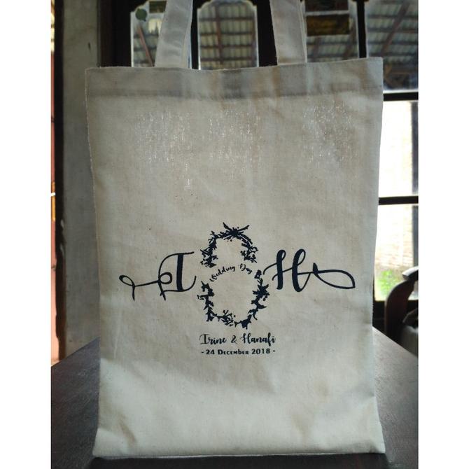 Jual Souvenir Pernikahan Tas ToteBag Blacu Custom | Shopee Indonesia
