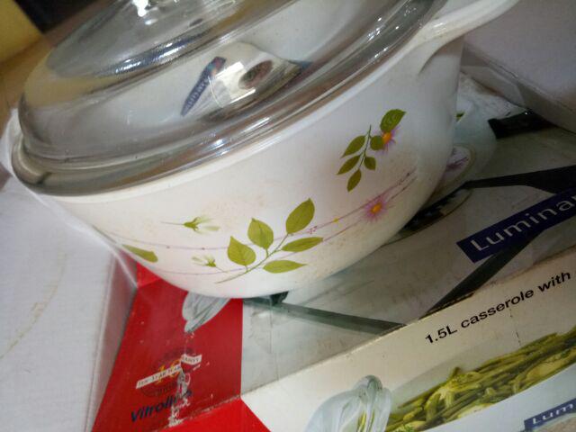 Maxim Luminarc Aeria Panci Keramik Tahan Panas / Dingin 1.5l/18cm + Tutup Kaca