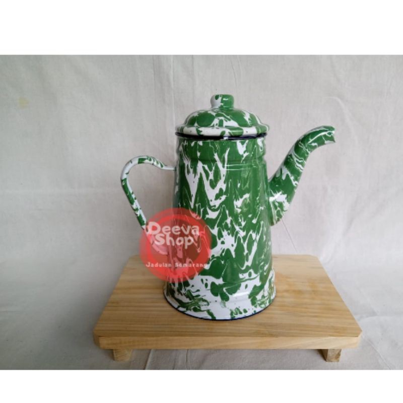 Teko besar blirik /teko unik/teko kaleng /teko jadul