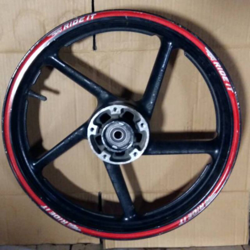 Velg Depan Motor untuk Yamaha Byson Bekas Kondisi Baik